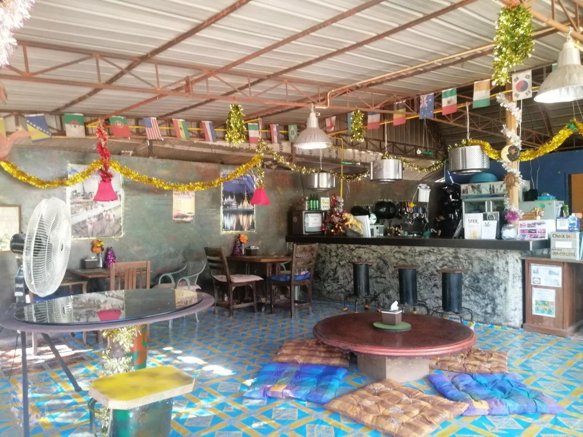 Hotel Crossroads House Mae Hong Son Zewnętrze zdjęcie