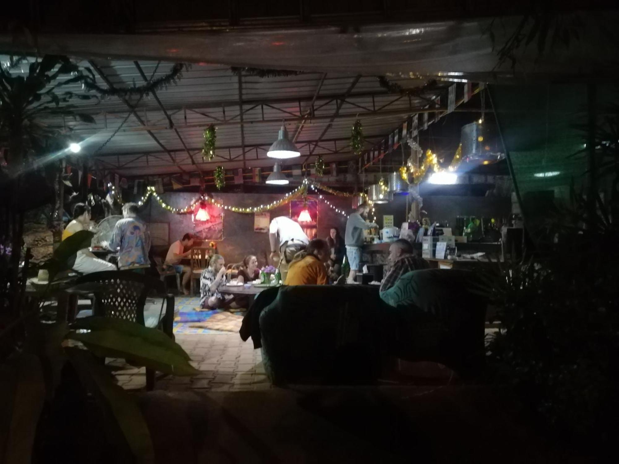 Hotel Crossroads House Mae Hong Son Zewnętrze zdjęcie